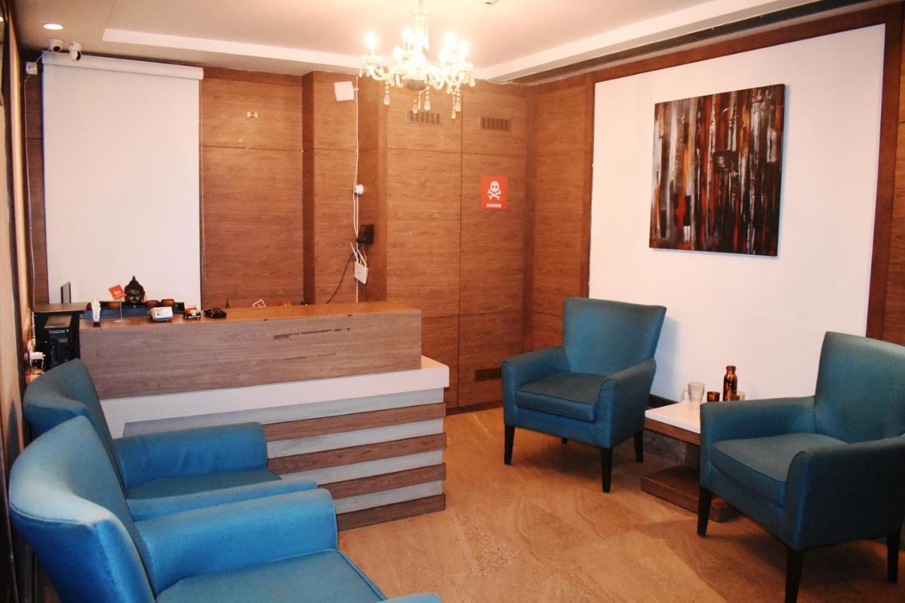 Lemonwood Suites By F9 Hotels - Trivoli Garden Chhatarpur New Delhi Exteriör bild