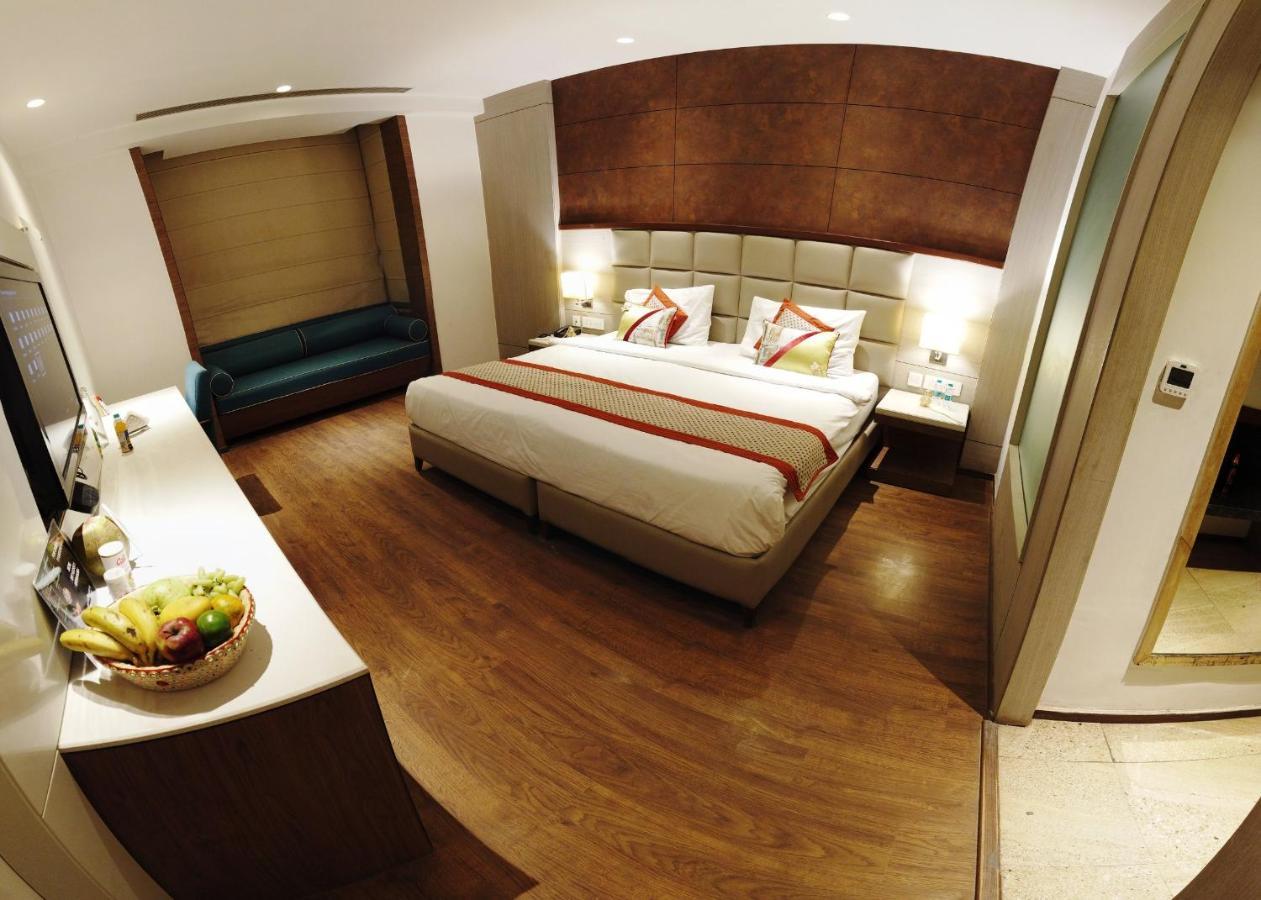 Lemonwood Suites By F9 Hotels - Trivoli Garden Chhatarpur New Delhi Exteriör bild