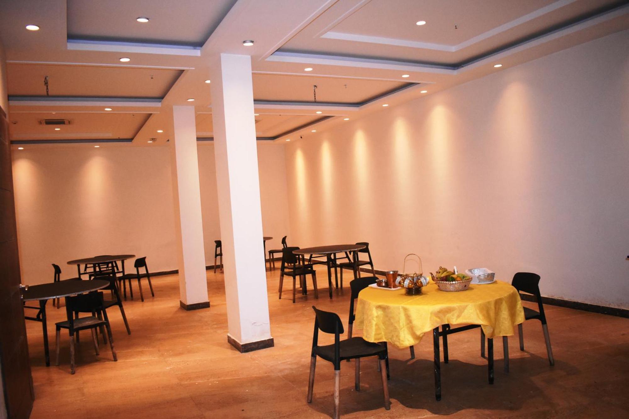 Lemonwood Suites By F9 Hotels - Trivoli Garden Chhatarpur New Delhi Exteriör bild